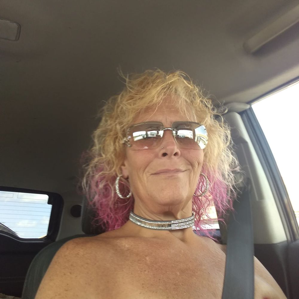 Meet your Posher, Joye